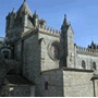 Hoteles �vora