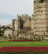Hoteles en Istanbul Land Walls