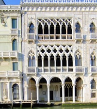 Casa del Oro