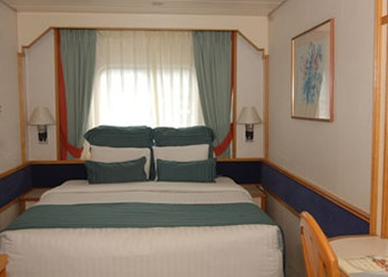 Exterior Superior B - Empress