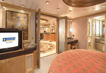Royal Suite RS - Adventure of the Seas