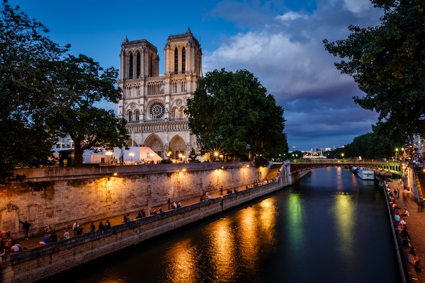 París con cena en montmartre y vuelo París con cena en montmartre y vuelo