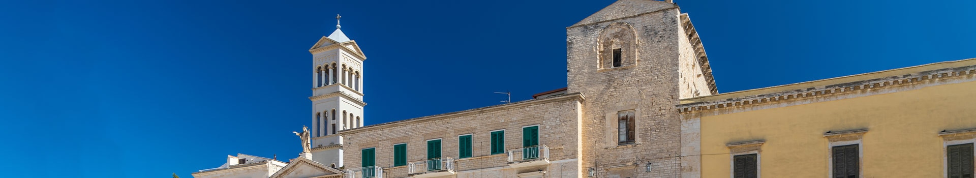 Ofertas de Vuelo+Hotel a **Ruvo di Puglia**