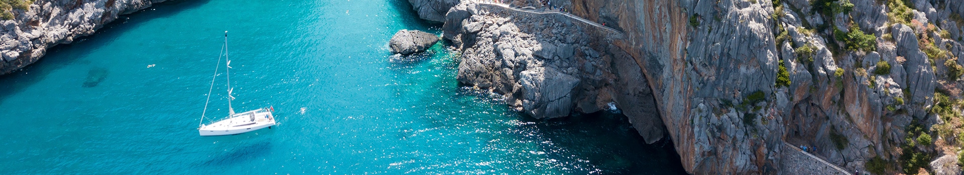 Ofertas de Vuelo+Hotel a **La Calobra**