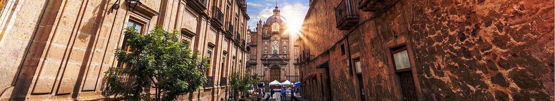 Viajes a **Morelia**