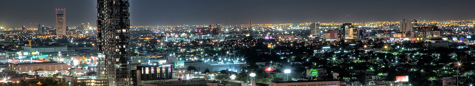 Ofertas de Vuelo+Hotel a **Monterrey**