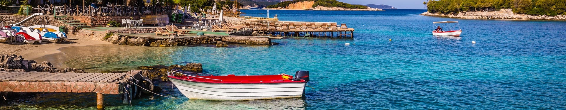 Salidas Especiales Albania: entre playas, castillos y manantiales azules