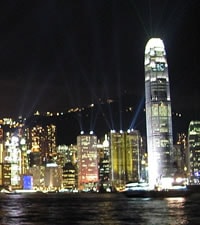 Descubrir Hong Kong: de las casas flotantes a los barrios de rascacielos Descubrir Hong Kong: de las casas flotantes a los barrios de rascacielos