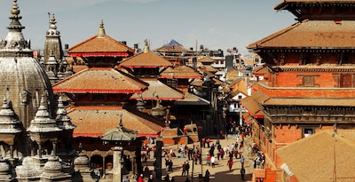 Dubái y Katmandú
