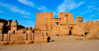 Especial +60 Senior Egipto inolvidable, Abu Simbel en avión, pirámides y templos (a partir de septiembre) Especial +60 Senior Egipto inolvidable, Abu Simbel en avión, pirámides y templos (a partir de septiembre)