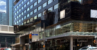 Le Germain Hotel Toronto Maple Leaf Square