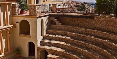 Occidental Pueblo Acantilado Occidental Pueblo Acantilado