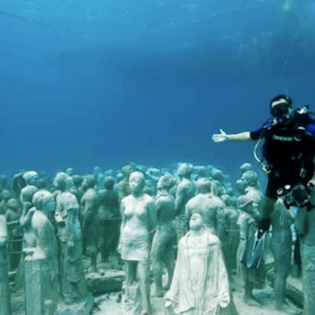https://blog.logitravel.com/wp-content/uploads/2019/10/Cancun-Underwater-Museum-13-1.png