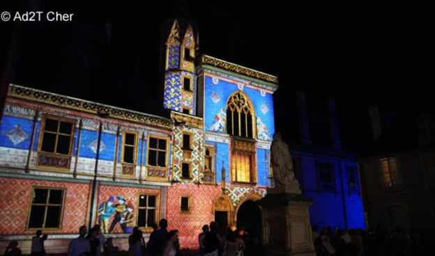 Vive unas Navidades de ensueño Bourges: la elegante