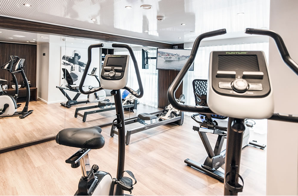 Amadeus Queen Gimnasio
