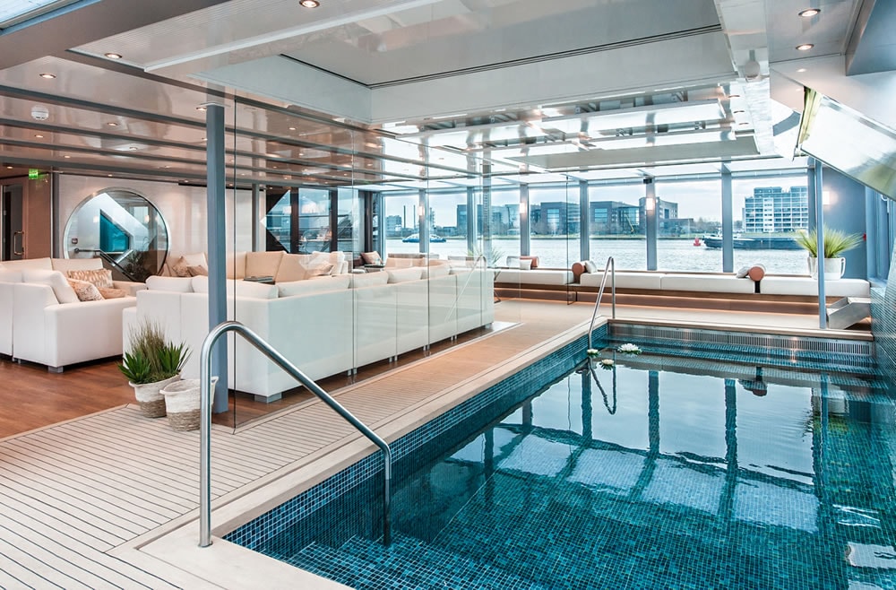 Amadeus Queen Piscina