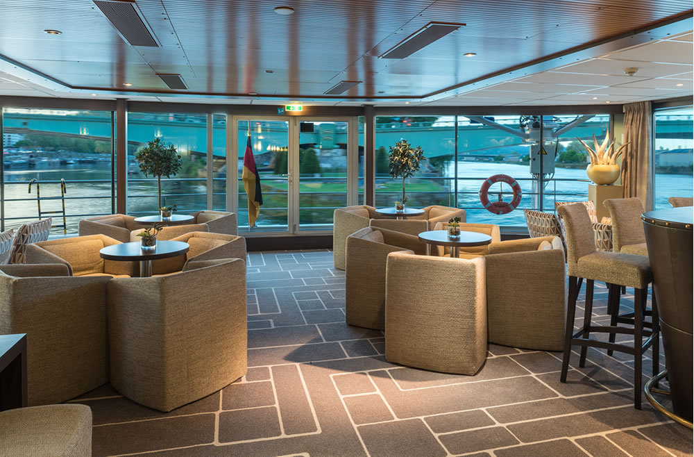 Amadeus diamond club evening