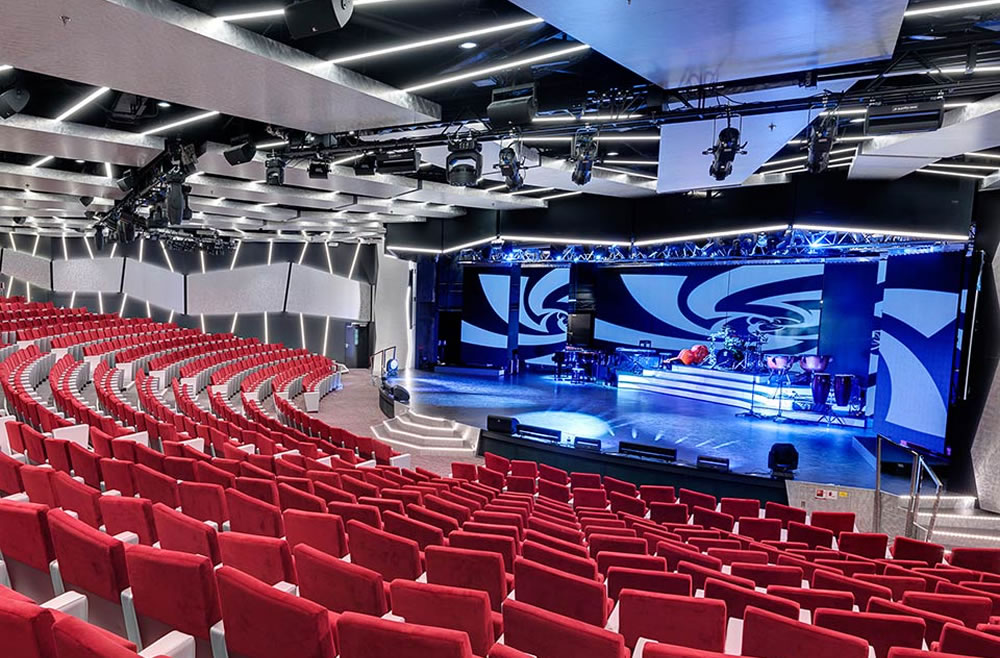 MSC Euribia teatro