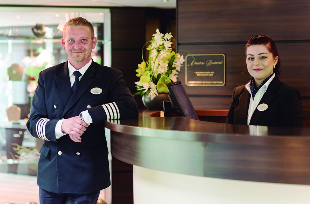 Amadeus diamond Recepción