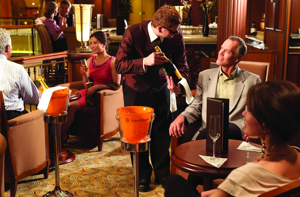 QE Veuve Clicquot Bar