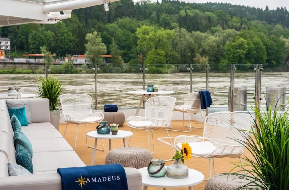 Foto Amadeus Nova 2