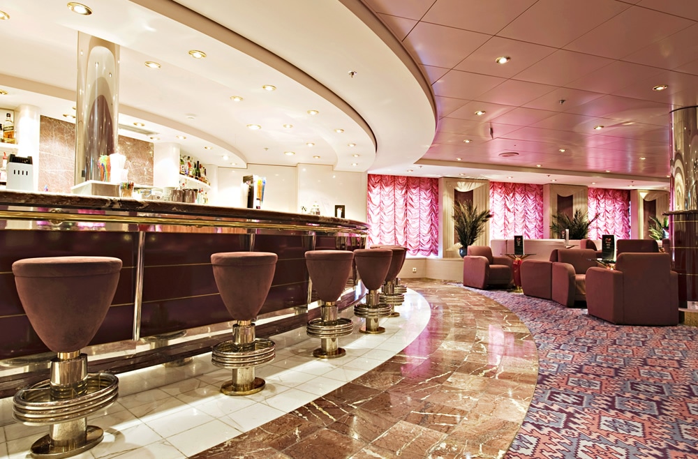 The Lirica Lounge