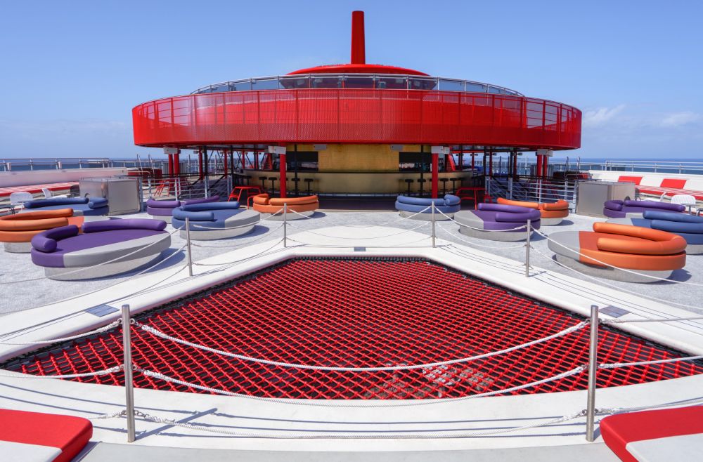 Resilient Lady athletic-club