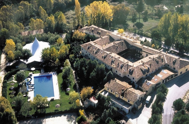 Gallery - Hotel Resort Cueva Del Fraile