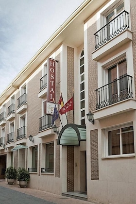 Gallery - Hostal Carlos III