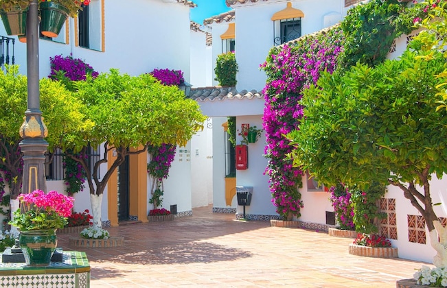 Gallery - Globales Pueblo Andaluz