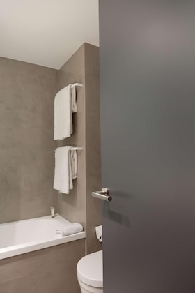 Gallery - Alexandra Barcelona Hotel, Curio Collection By Hilton