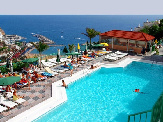 Gallery - Apartamentos Monteparaiso
