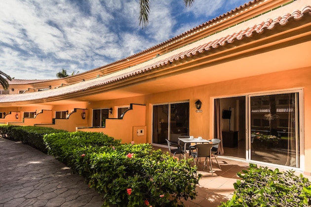 Gallery - Oasis Village