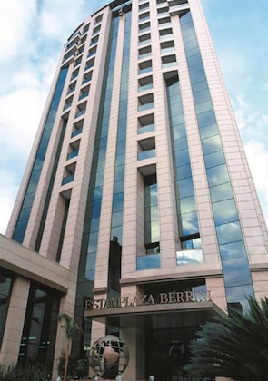 Gallery - Estanplaza Berrini