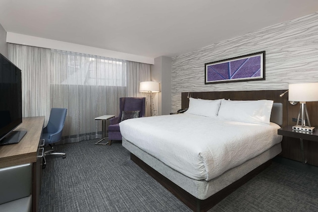 Gallery - Hilton Garden Inn Ottawa Downtown