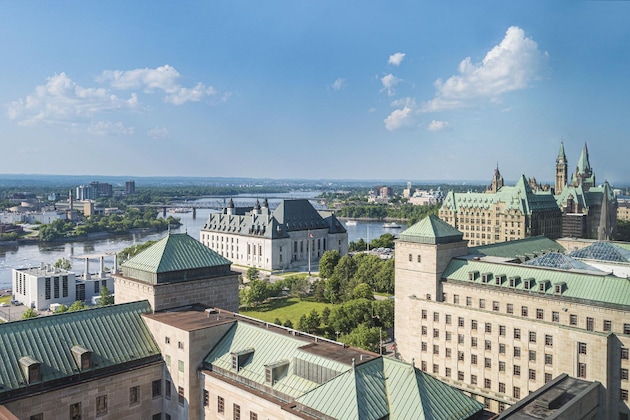 Gallery - Hilton Garden Inn Ottawa Downtown