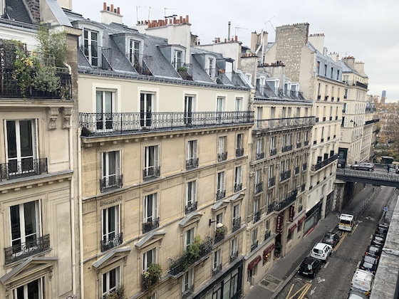 Gallery - Ibis Styles Paris Cadet Lafayette