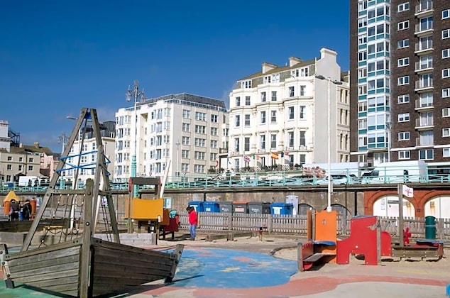 Gallery - Kings Hotel
