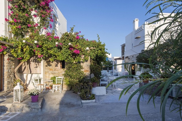 Gallery - Zefi Hotel & Suites
