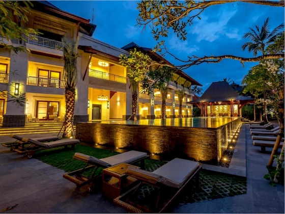 Gallery - Puri Santrian