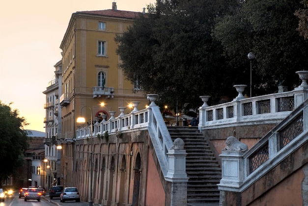 Gallery - Sina Brufani