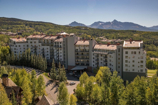 Gallery - The Peaks Resort And Spa
