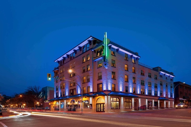 Gallery - The Plaza Hotel Downtown, Trademark Collection By Wyndham