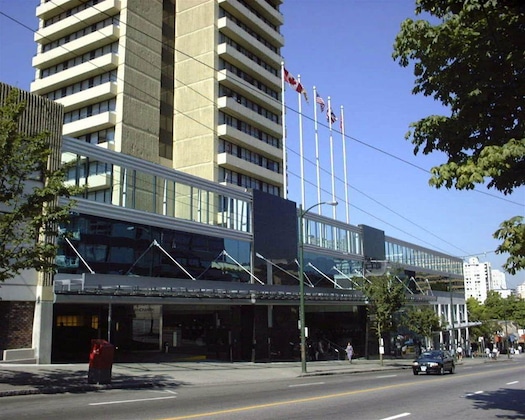 Gallery - The Empire Landmark Hotel