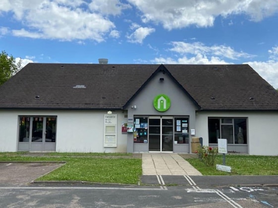 Gallery - Campanile Orléans Ouest