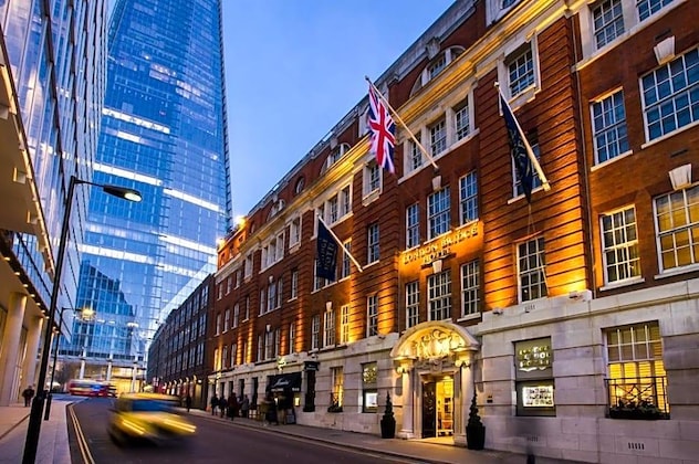 Gallery - London Bridge Hotel