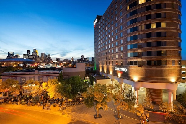 Gallery - Courtyard By Marriott Minneapolis Downtown
