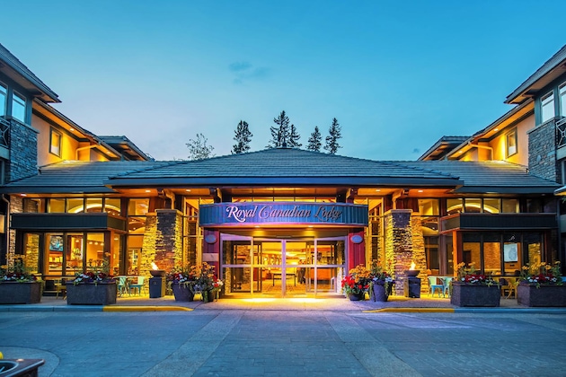 Gallery - Royal Canadian Lodge