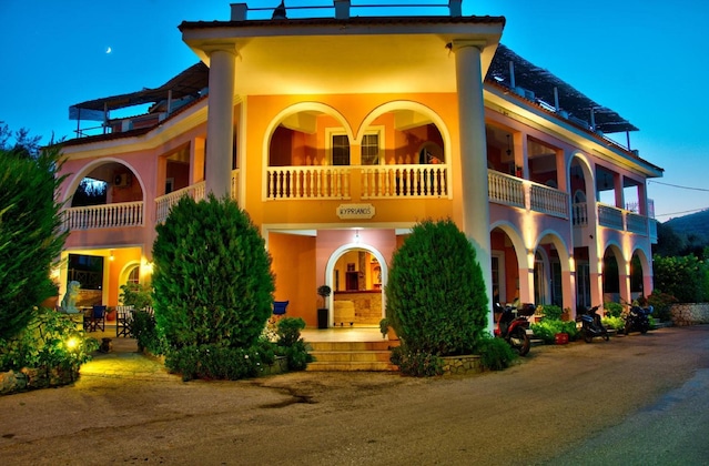 Gallery - Kyprianos Aparthotel