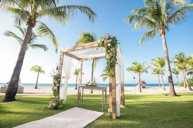 Gallery - Courtyard By Marriott Isla Verde Beach Resort